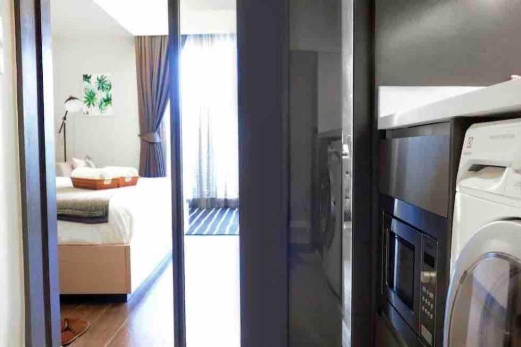 Stylish 1 Bedroom, Nice Pool,Bts Asok, Sukhumvit Bangkok Exterior foto