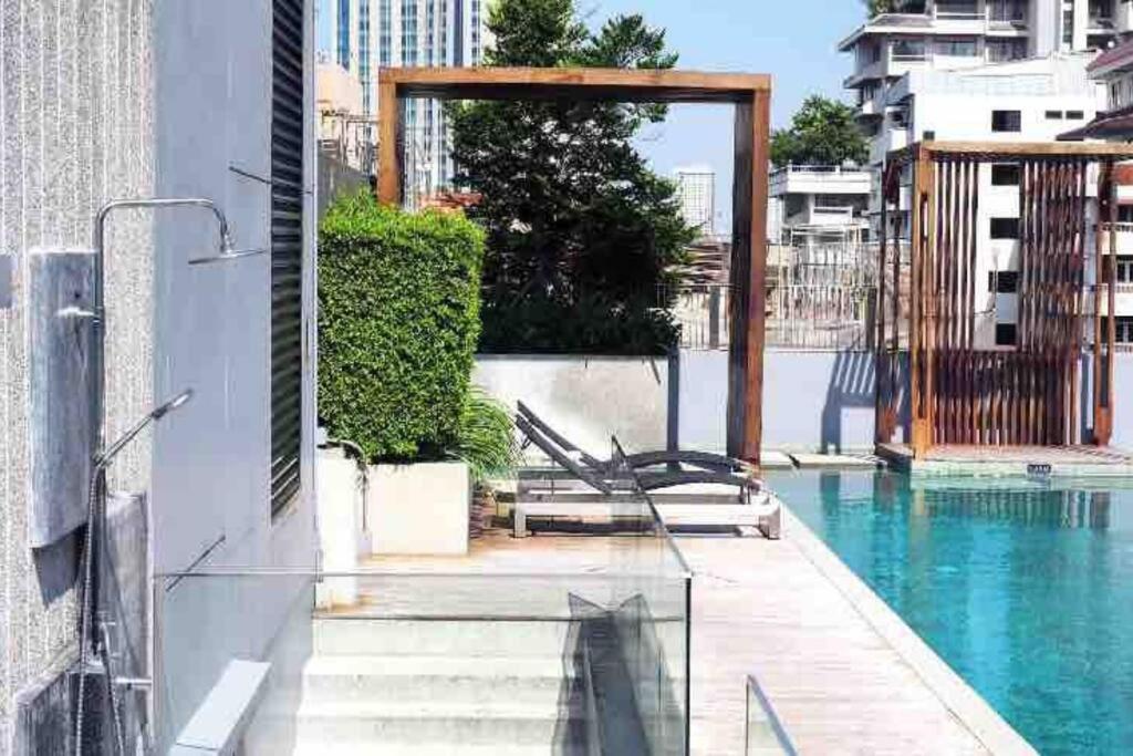 Stylish 1 Bedroom, Nice Pool,Bts Asok, Sukhumvit Bangkok Exterior foto