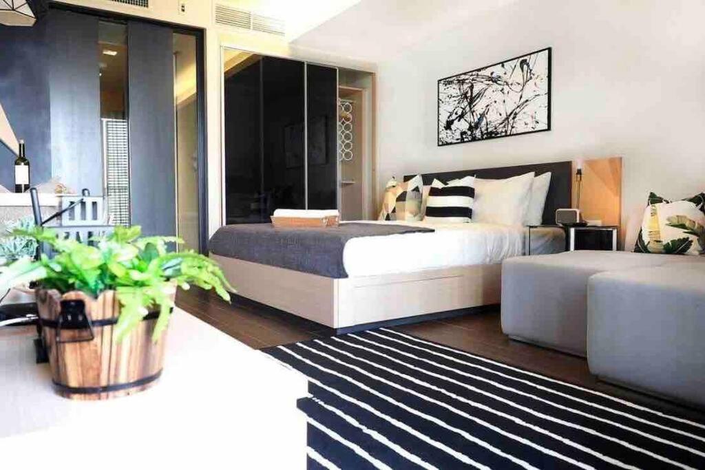 Stylish 1 Bedroom, Nice Pool,Bts Asok, Sukhumvit Bangkok Exterior foto